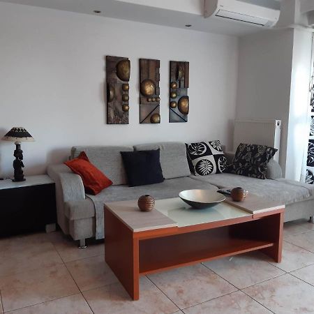 Ferienwohnung Eclectic Living {Free Parking} Thessaloniki Exterior foto
